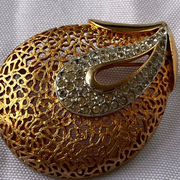 Vintage CoroCraft Silver gold and diamond Brooch - Picture 4 of 4